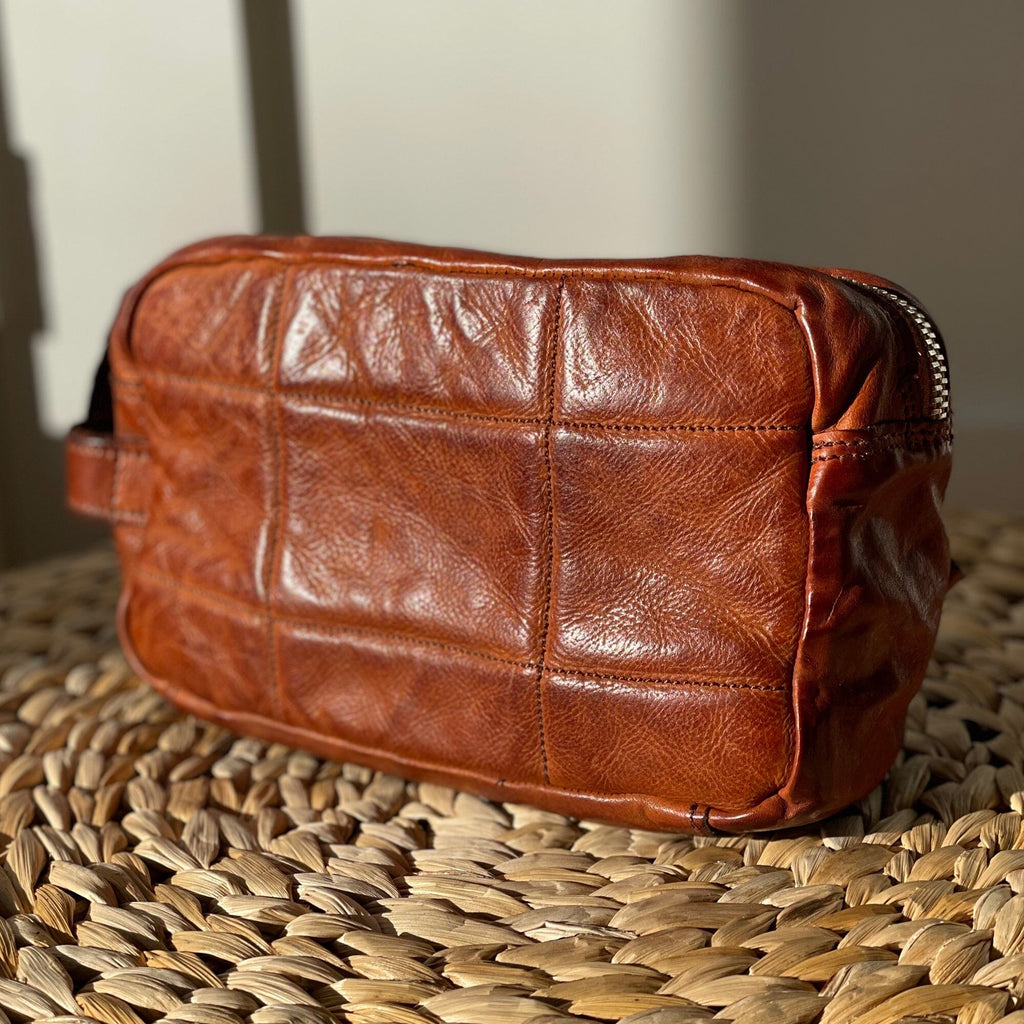 Campomaggi Quilt Leather Toiletry Bag Toiletry Bag Campomaggi Cognac 